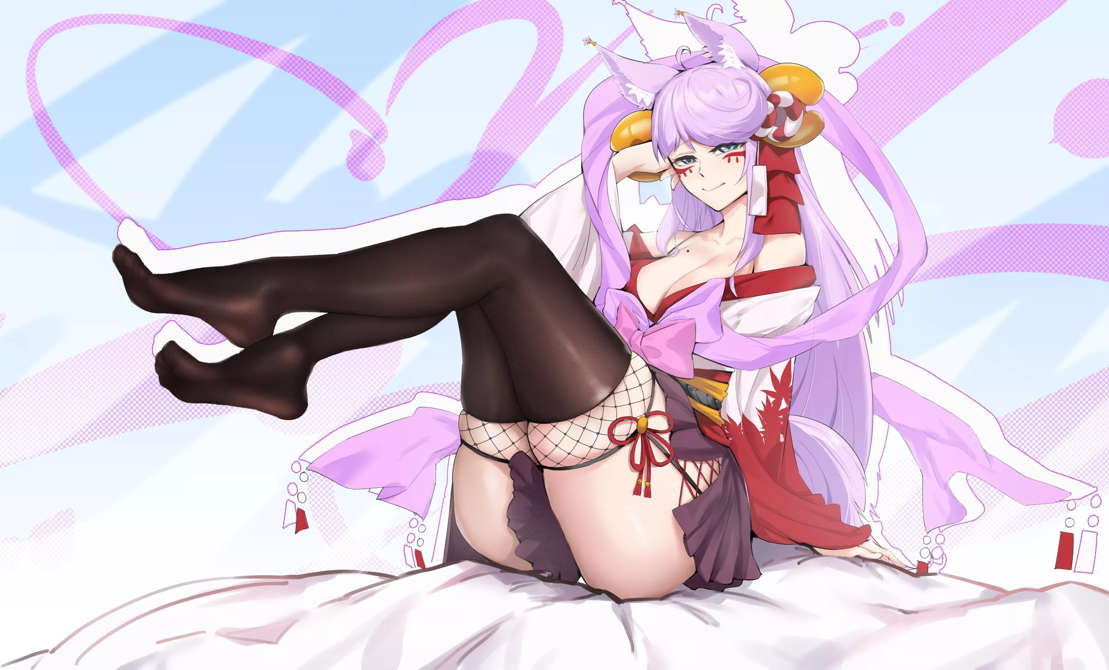 Cynthila shows some thicc thighs