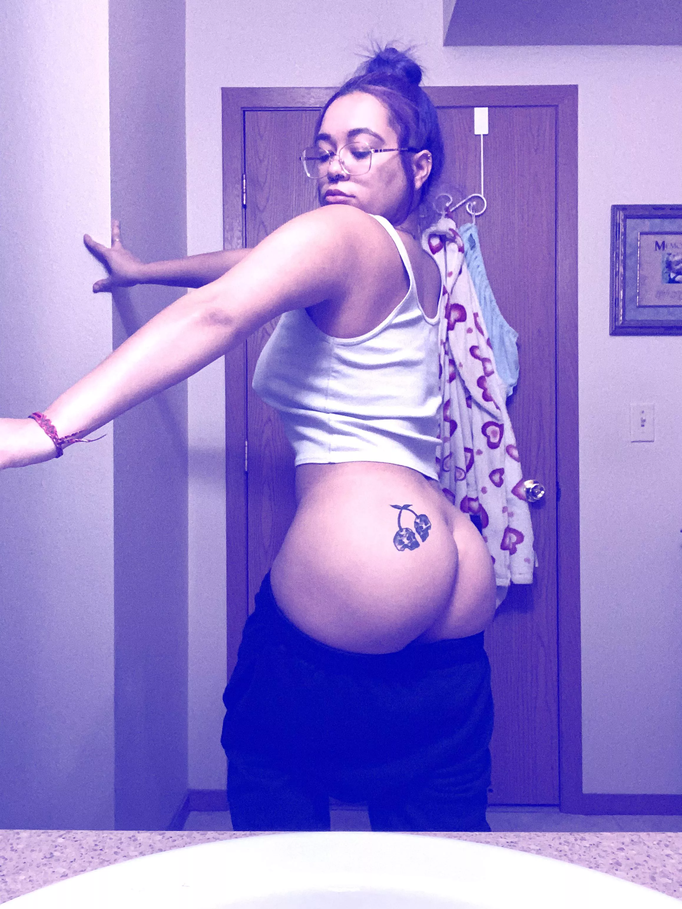 double cheeked up on a Thursday🥰