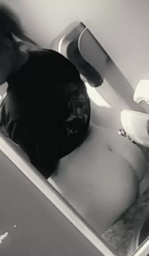 (f) 🍆🍆🍆😏😏