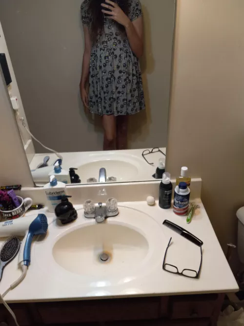 feeling sad... make me smile???