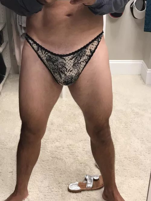 Getting into bed to watch porn. Who wants to play.