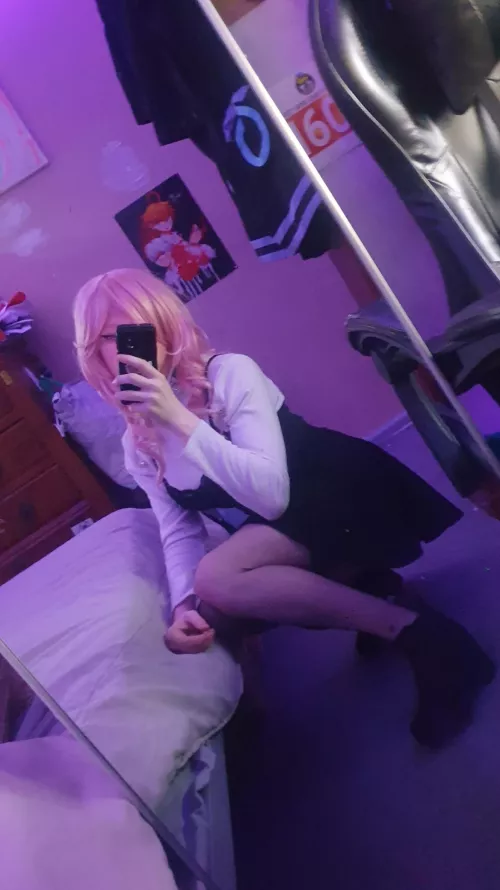 I always wanted to take a mirror selfie 🥰 did I do it right?