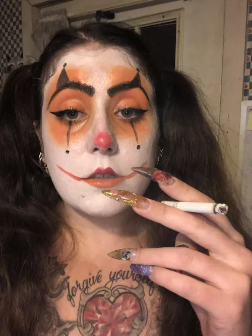 I can taste your lipstick on the filter 🚬