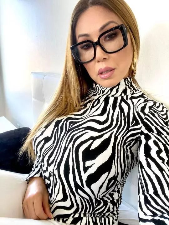 I hope she does a scene with those glasses