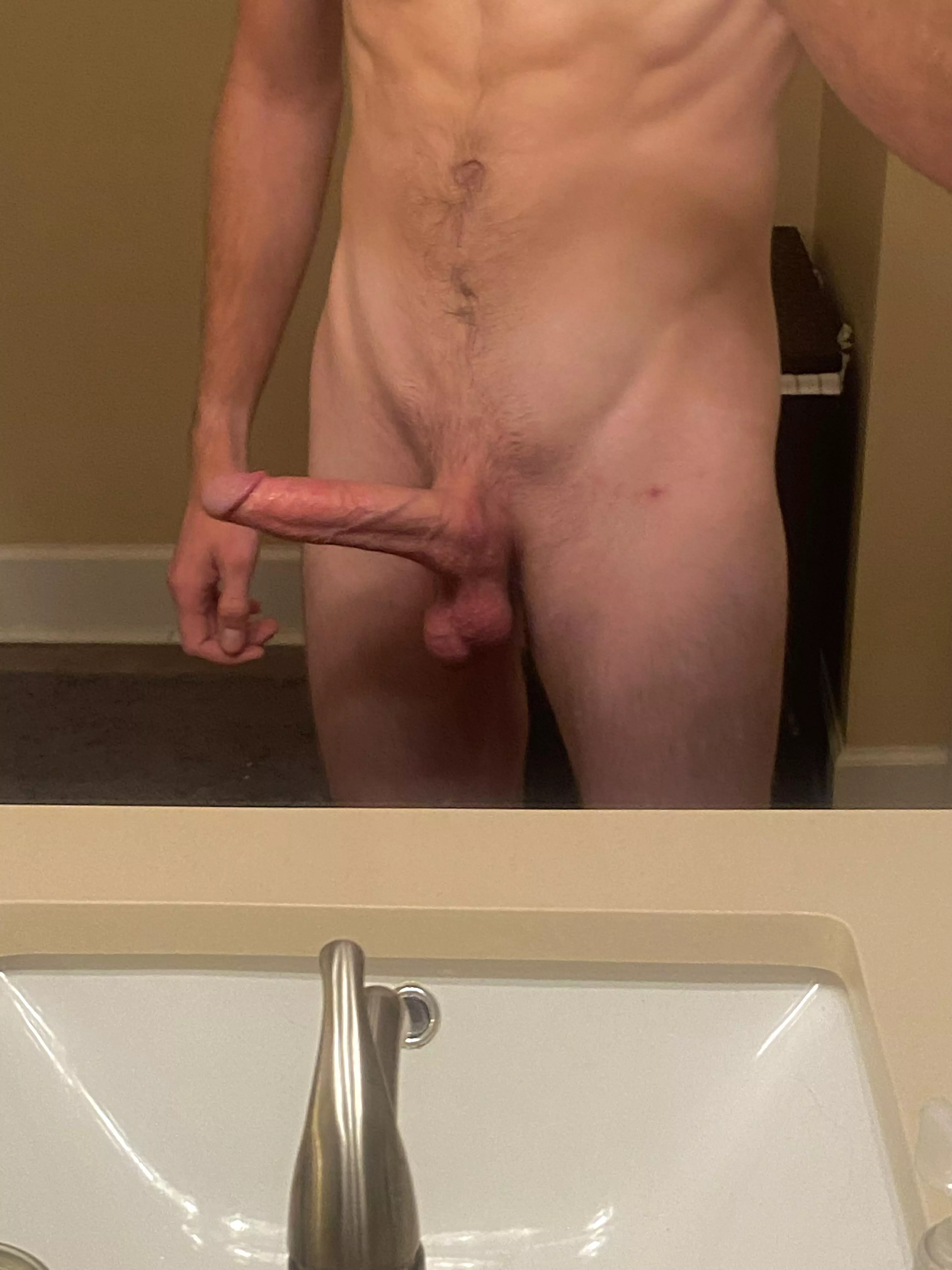 I want to see your lips on it