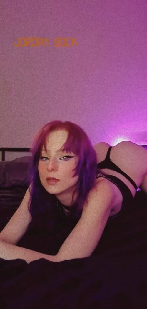 💜 I want to suck your dick.... and you will like it 😈