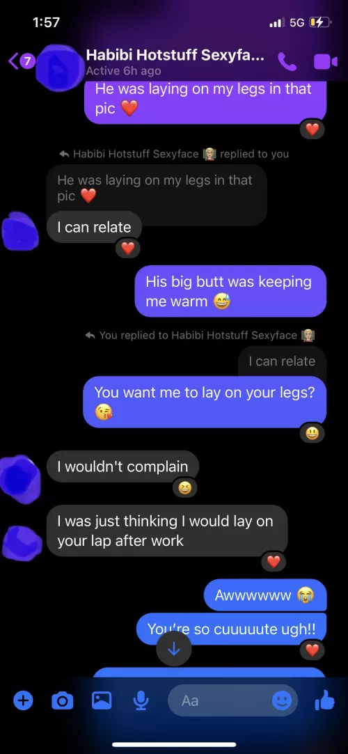 I was telling my boyfriend about how my cat would cuddle with me, and then he said something even cuter 😭❤️