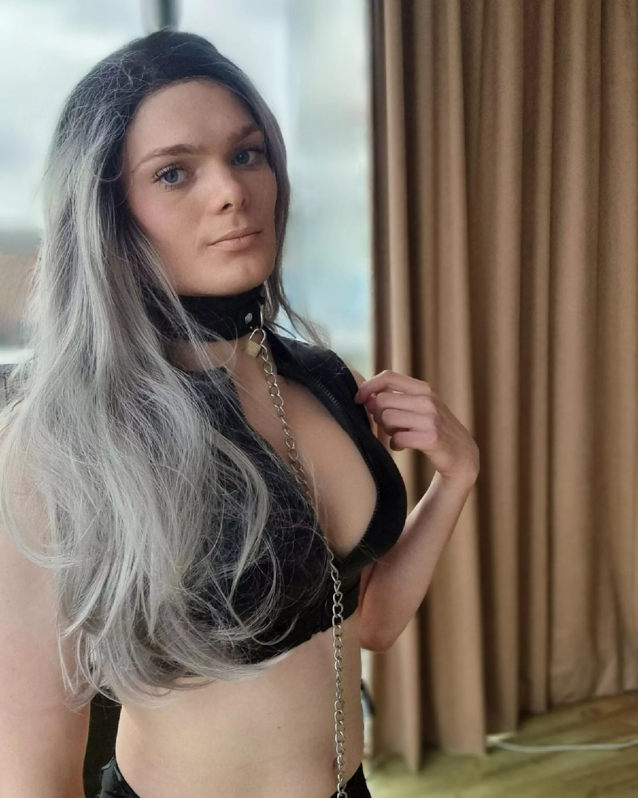 I'm liking how wet look makes me feel 😜