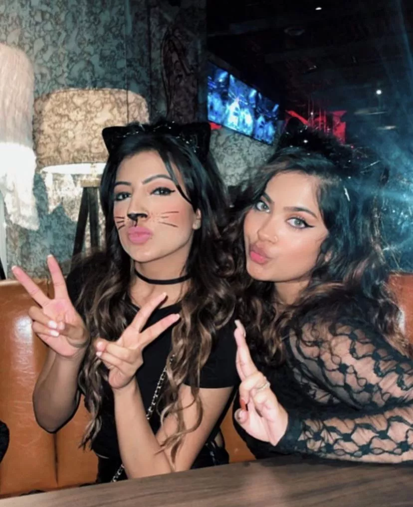 🇵🇰 left or right