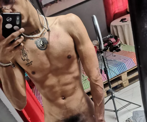 look at my arms, isn't the only veiny thing