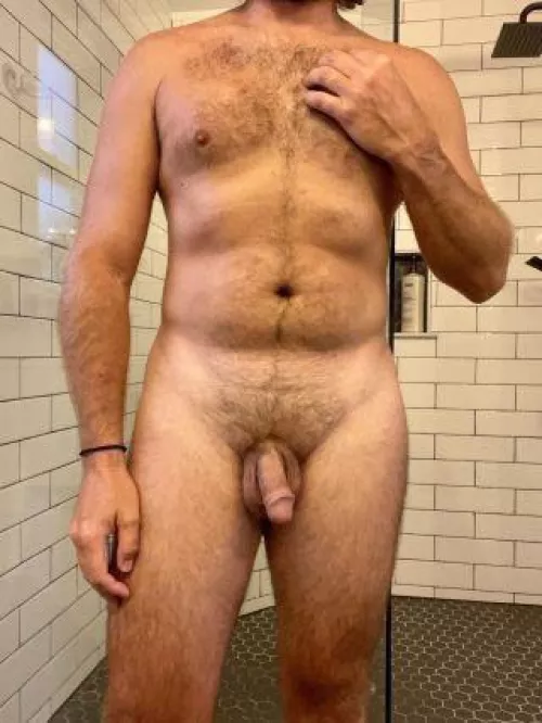 [M] 44, 5’10 185