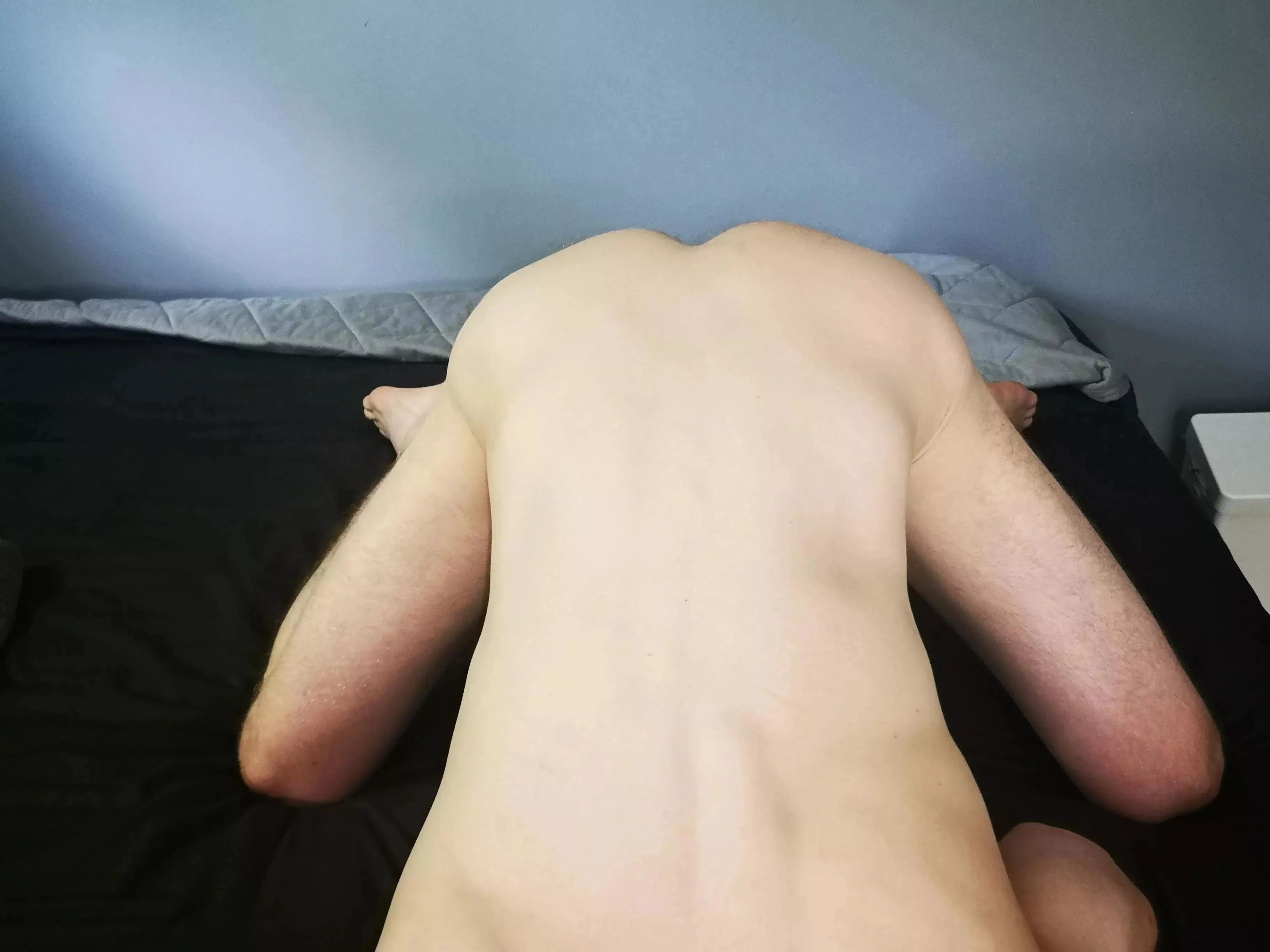 (m25) anyone to help me stretch?