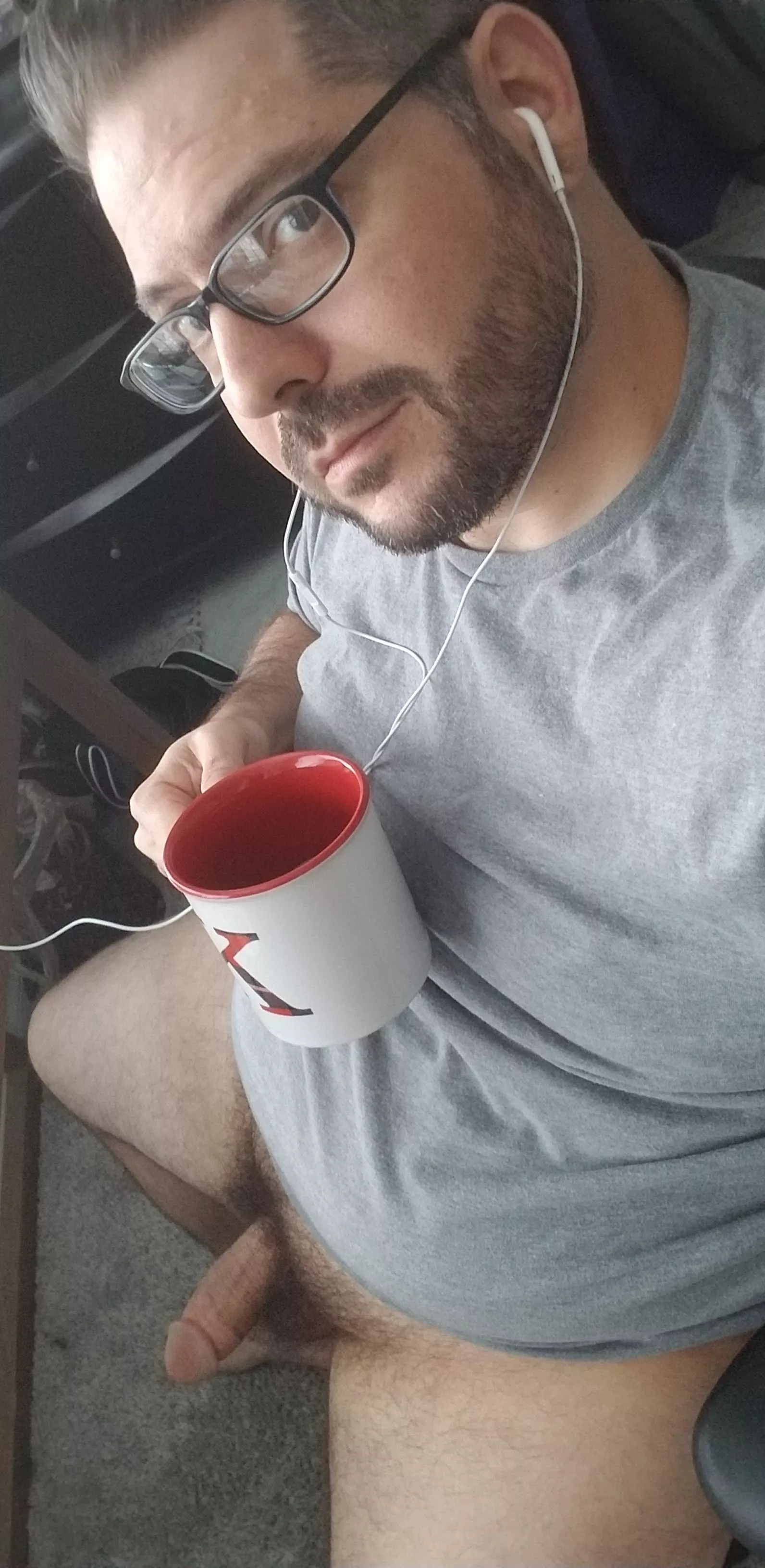 My cup is almost empty. Would you be a doll and top me off?