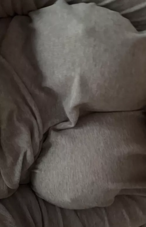 No bra day for my melons 🍈