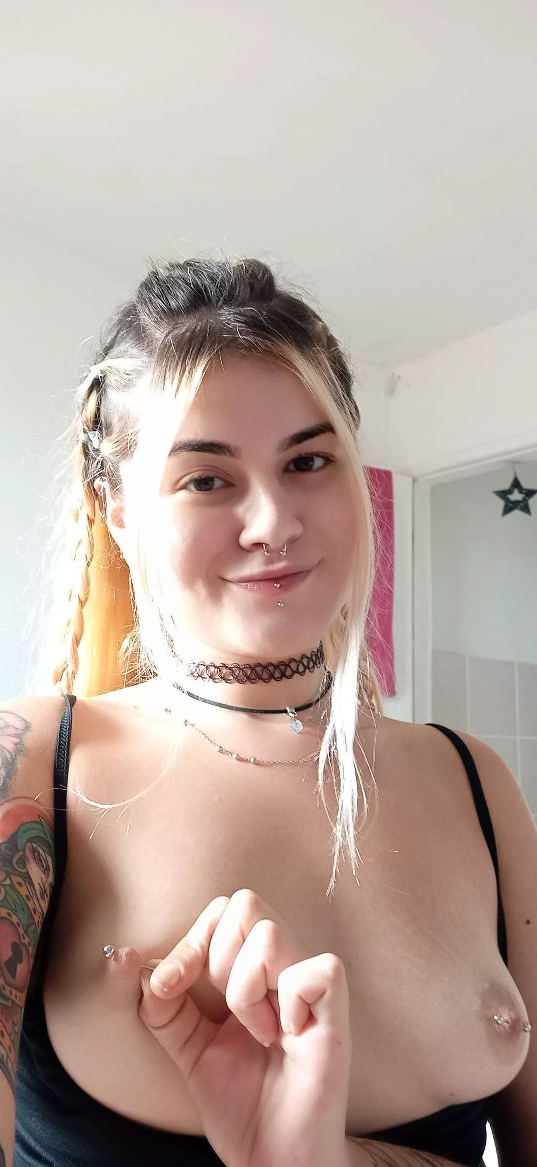 Pull my nipples hmmm