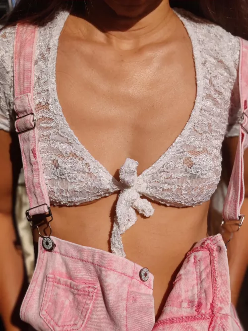 Pull once to undress me