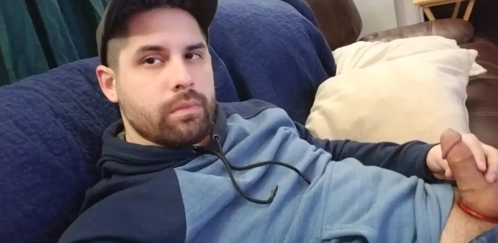 Rub my beard you get my cock