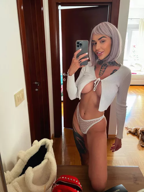 Send help if you're Bored and horny