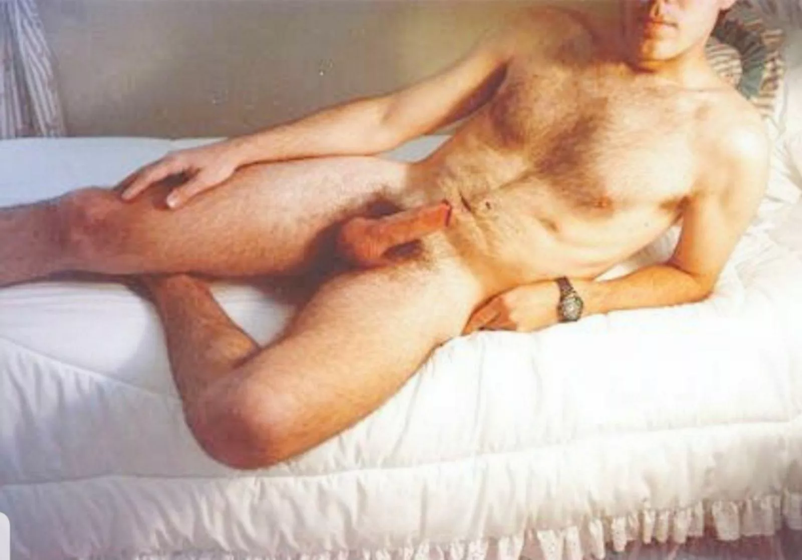 This hot body wanted to be shared. Thought the crew here would enjoy. [m]