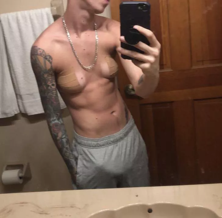 Trans men are men & grey sweats are grey sweats ♥️