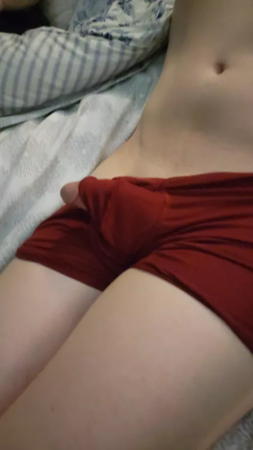 uh oh, someone's trying to escape 😮‍💨