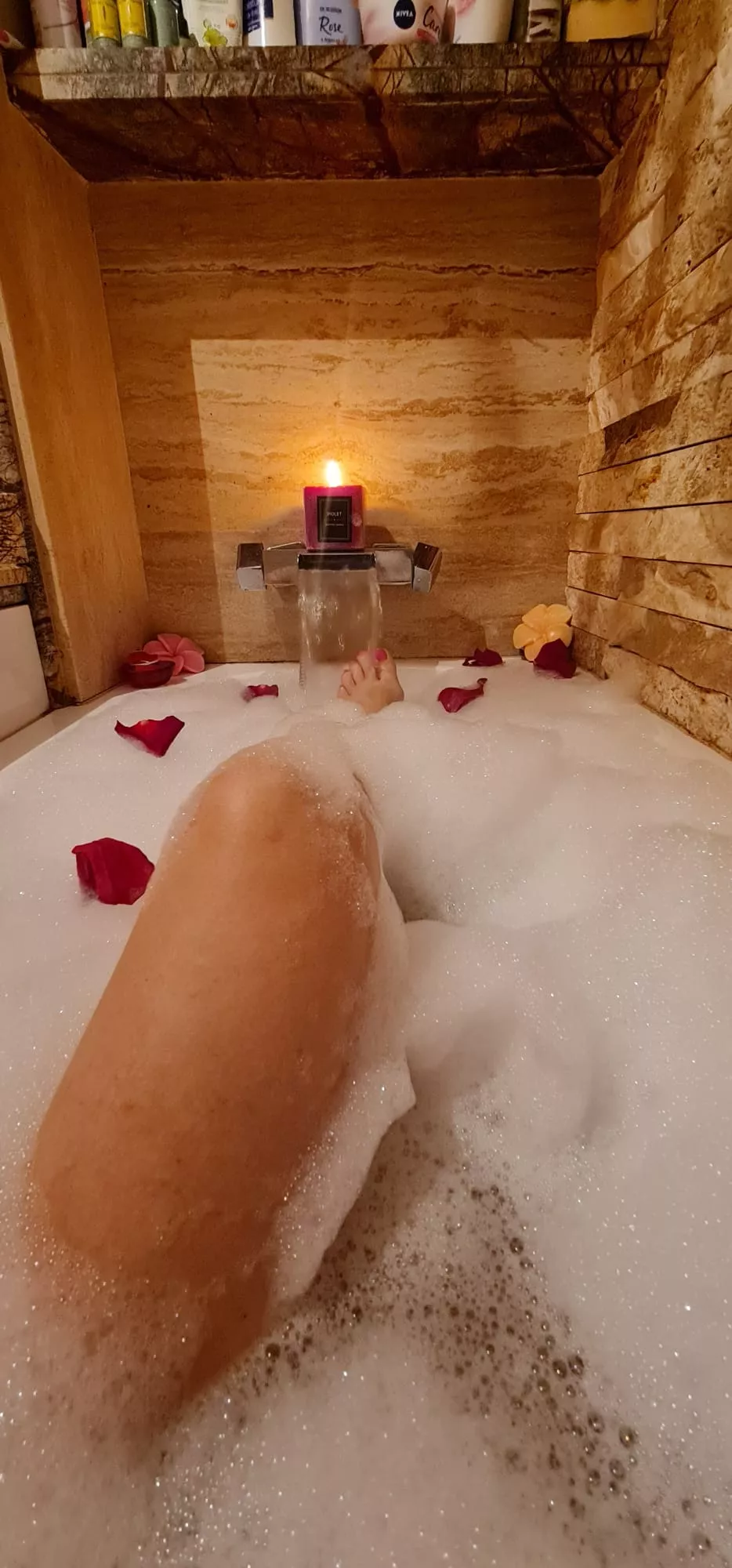 wash my feet my dear ❣