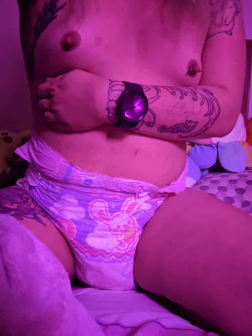 watch me wet? Im ready and want to be watched