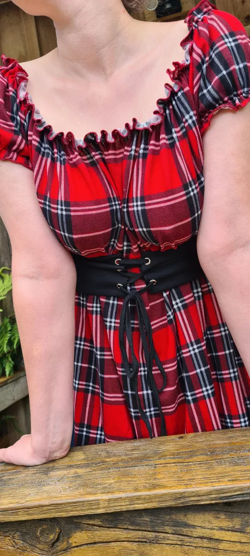 what would you do if you saw me walking down the street?