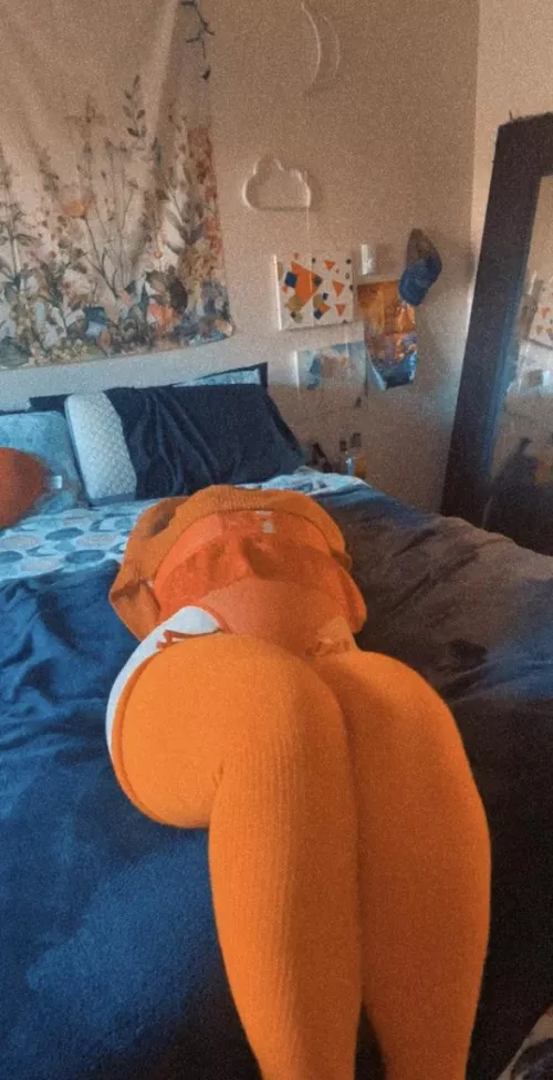 Who wants my used Velma stockings🥰🧦