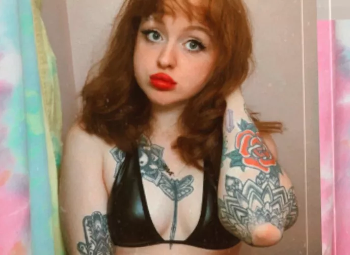 Would you smoke with me? F25