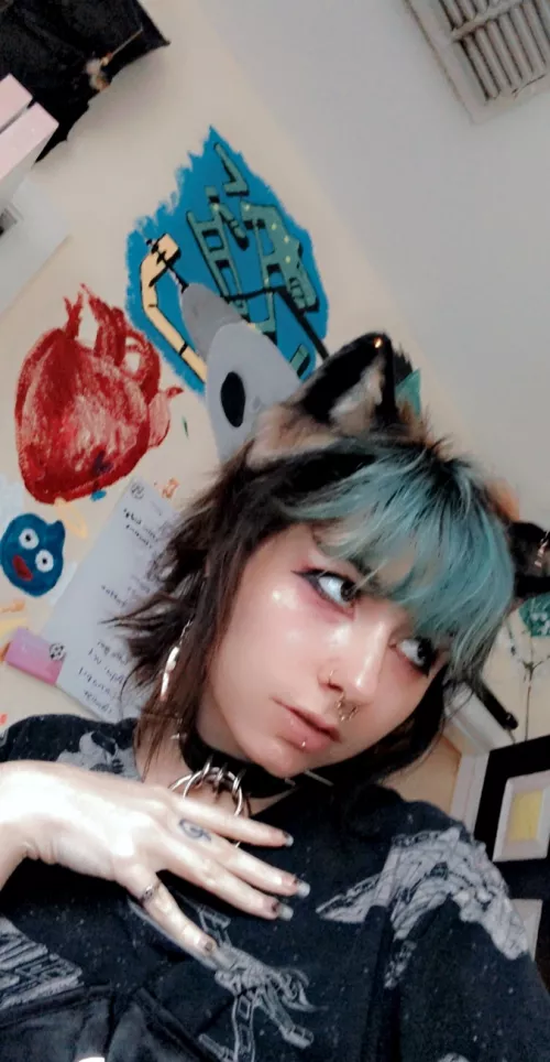 your pet? no you've got it all wrong Hun