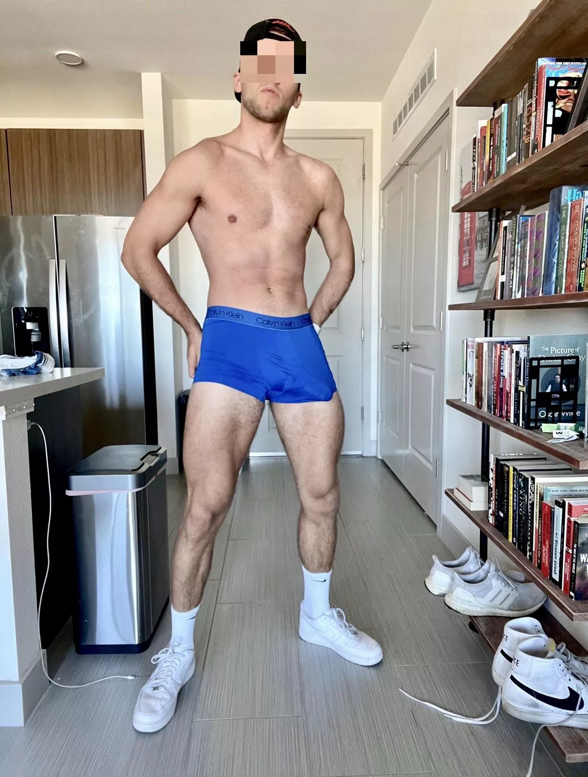 Zoom in on my underwear for a surprise 😜