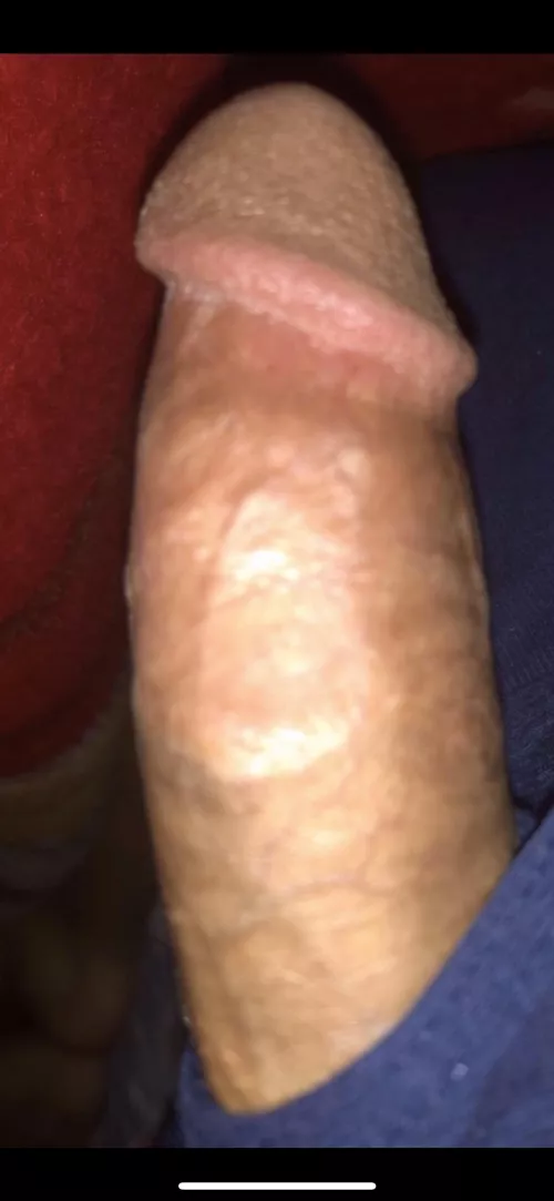 After a good pump sesh poking out