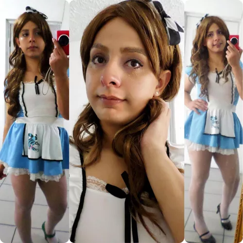 Alice in wonderland crossplay