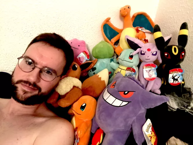 Anyone for a snuggle with a nerd?