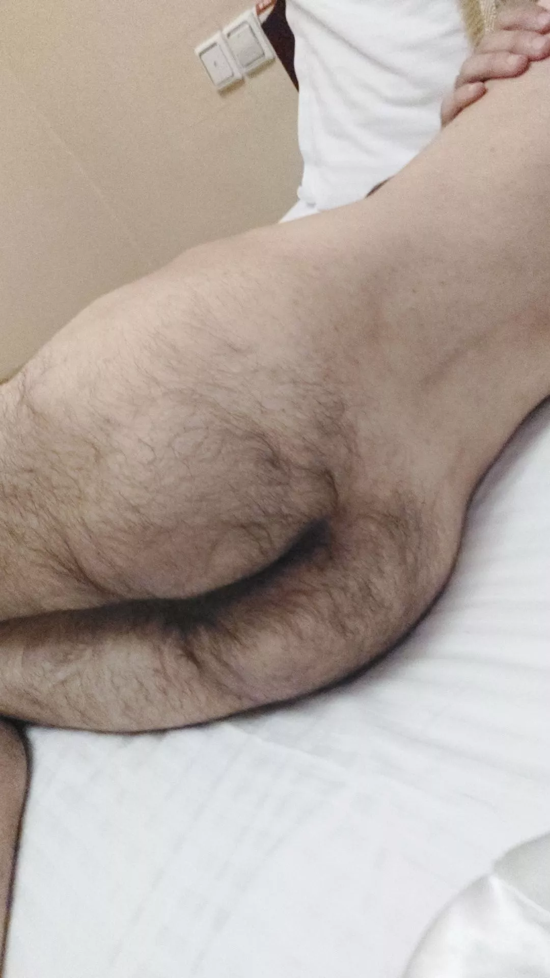 Are hairy butts appreciated here?