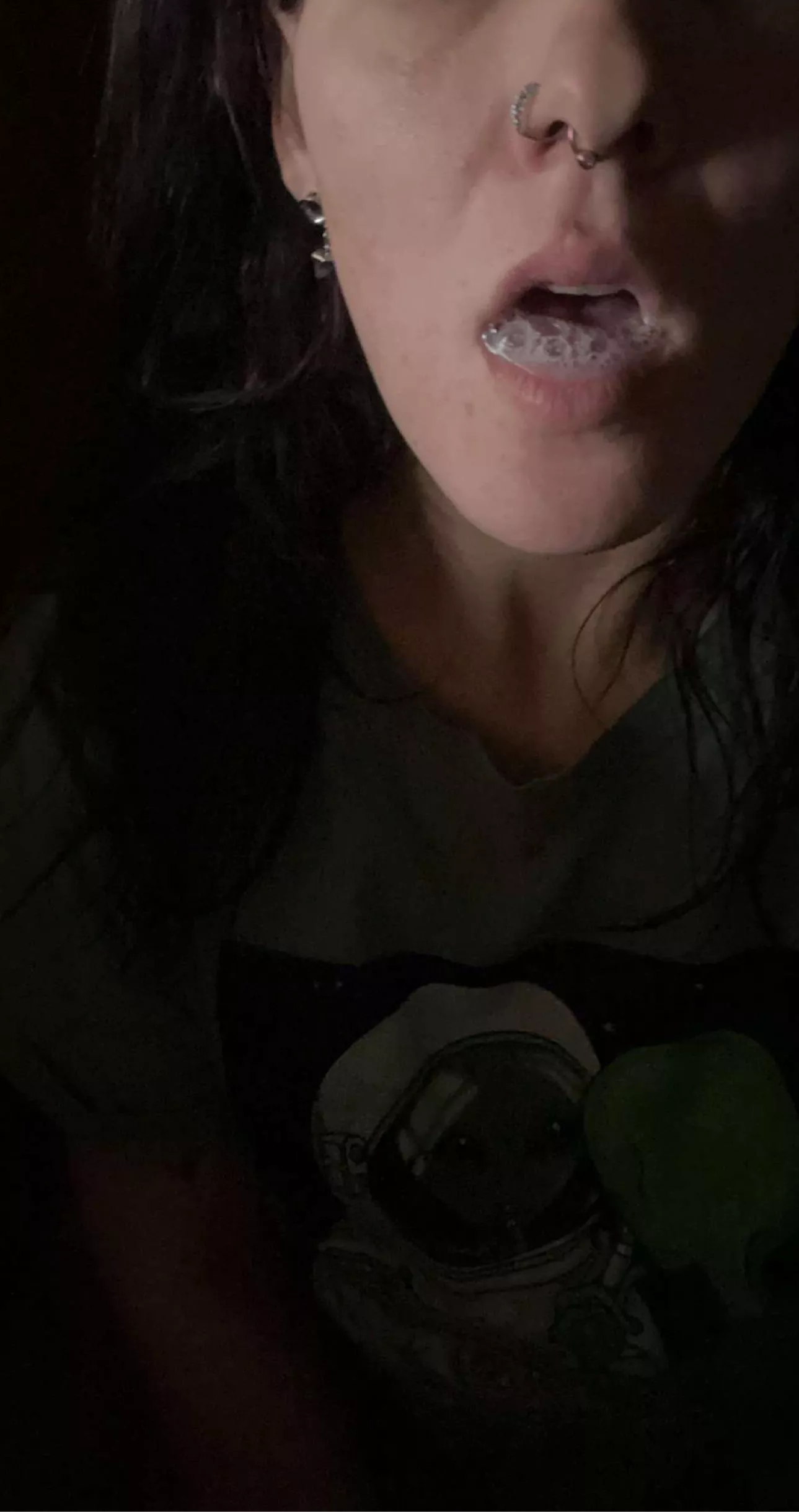 Being a cumslut while husband is working 😈