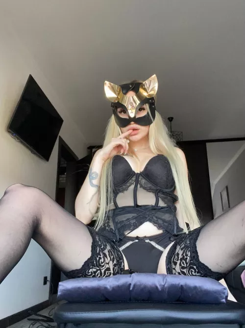 Delicate thighs just for you