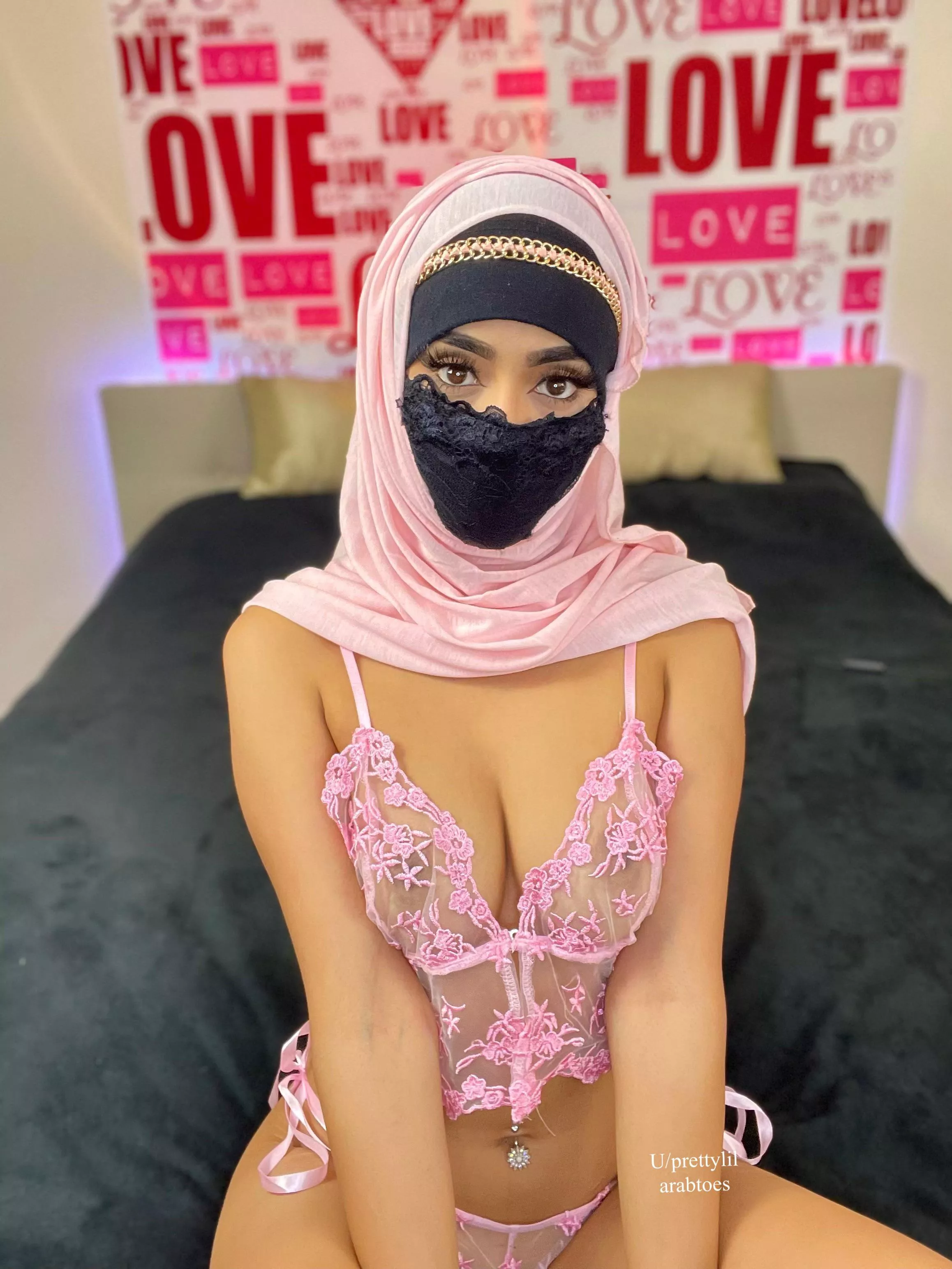 Do see-thru sets get any love?