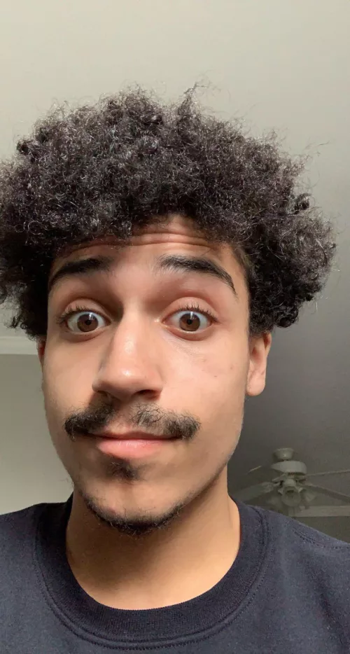 first time posting here hope y’all like it 🙈