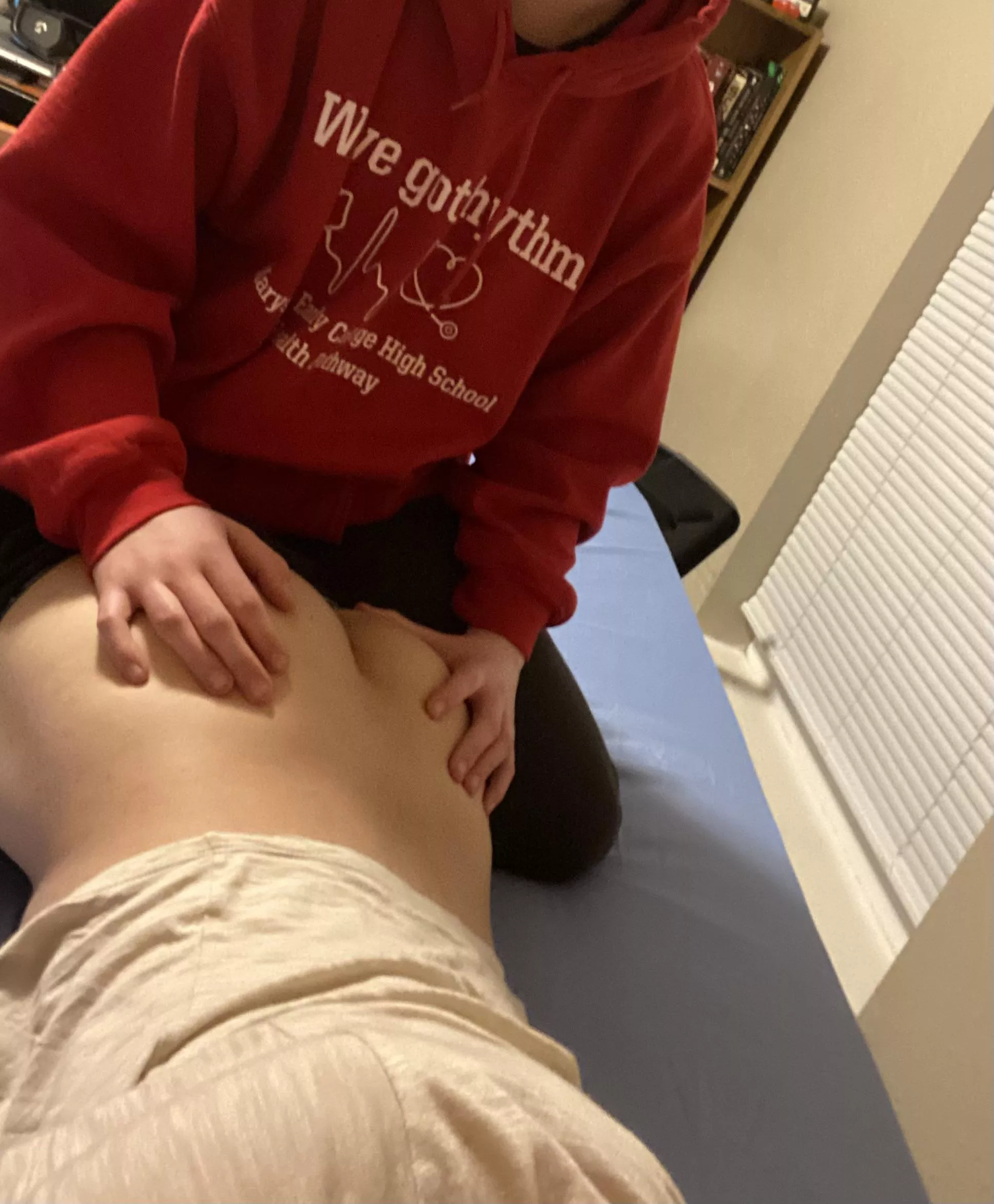 He had a lot of fun playing with my ass :)