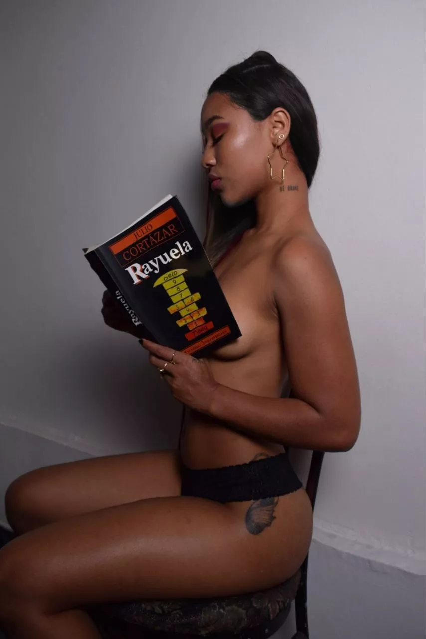 Hoping you can cover these in cum for me