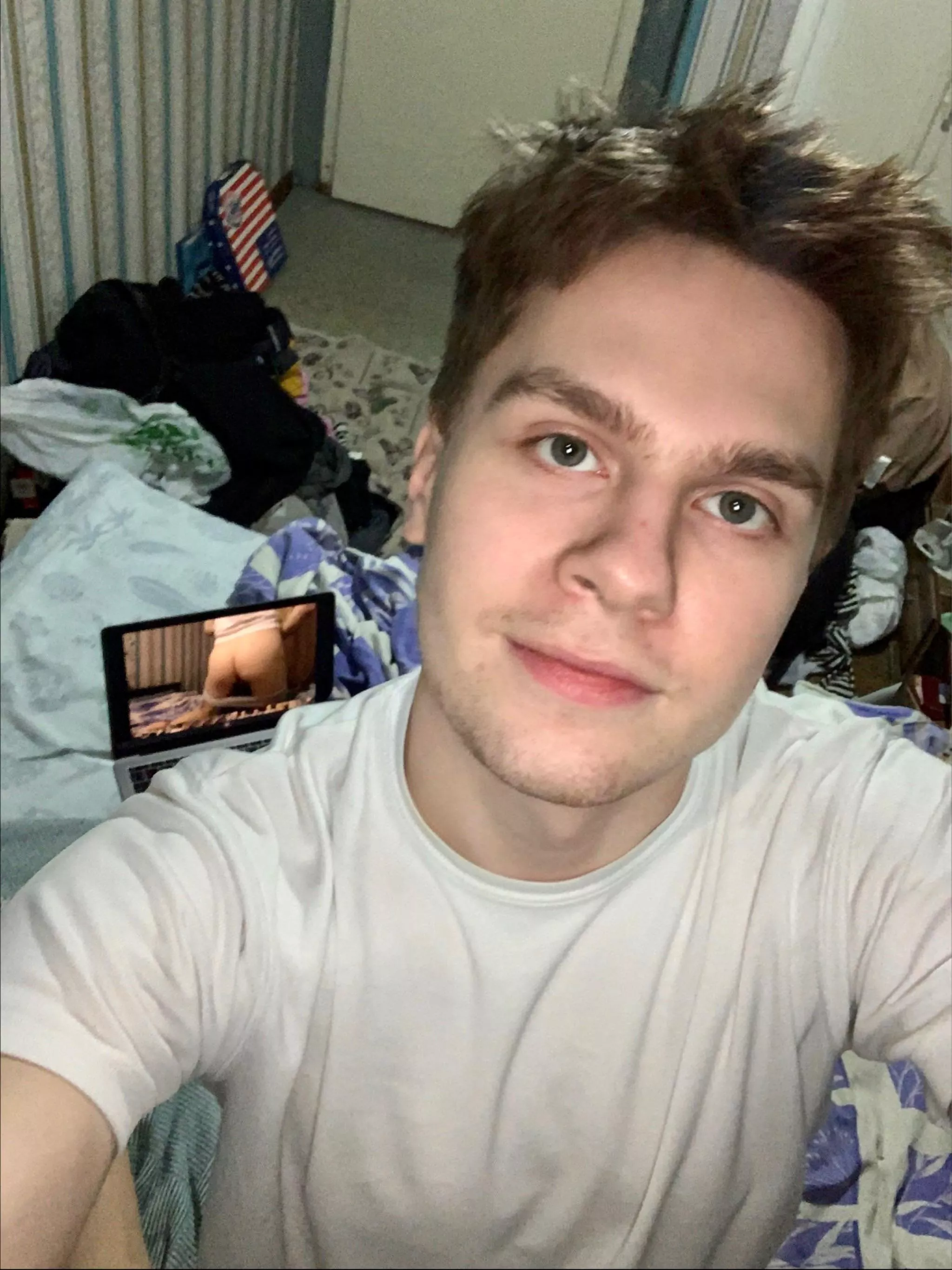 I think going on zoom with no pants on was a bad idea now 😬