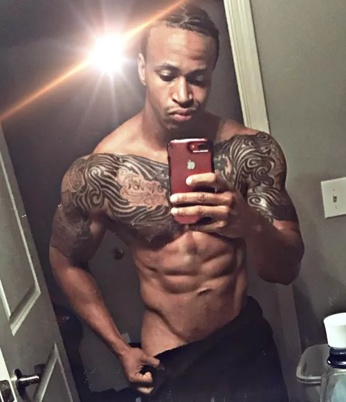 [M] Post workout after hot shower!