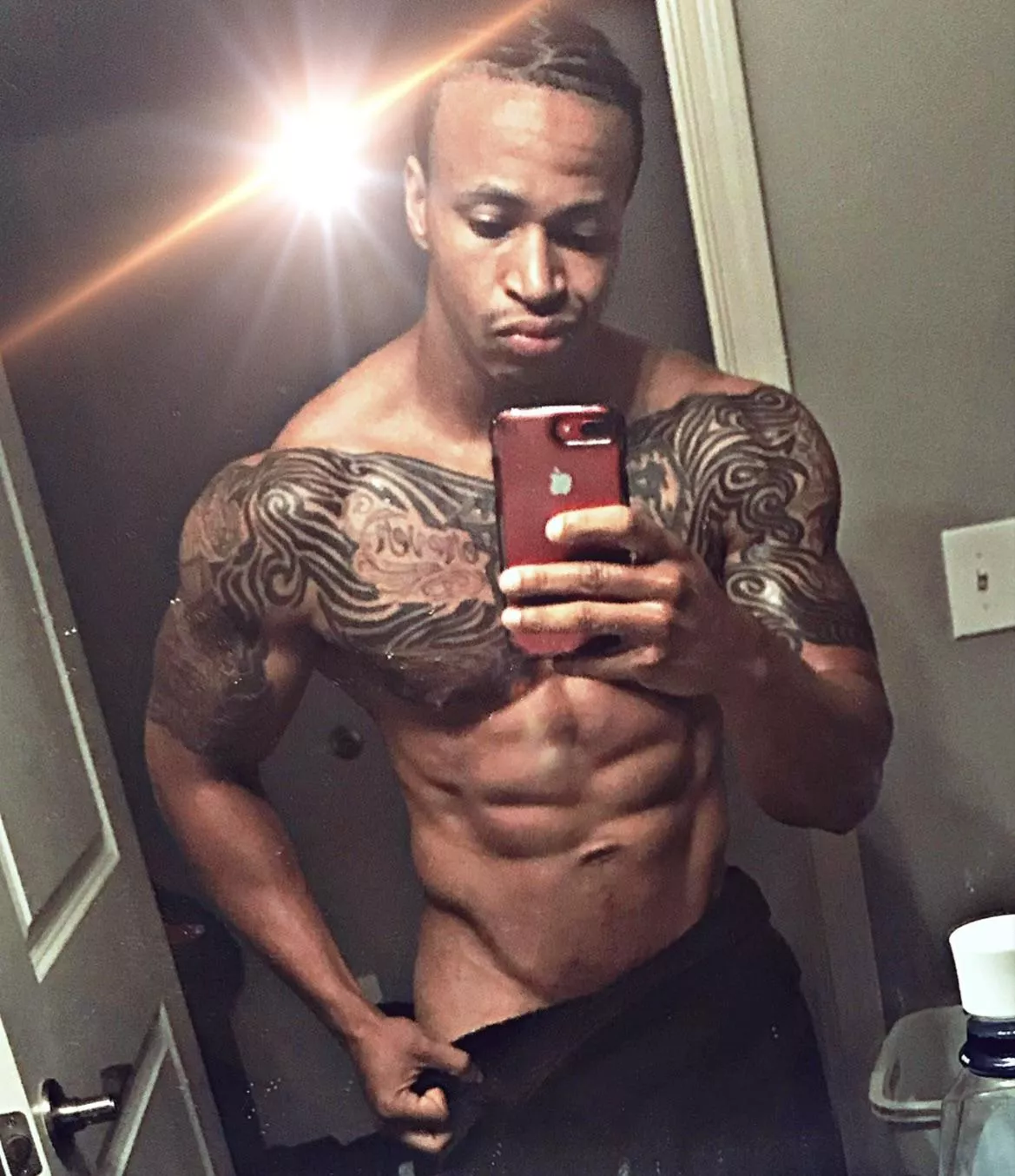 [M] Post workout after hot shower!