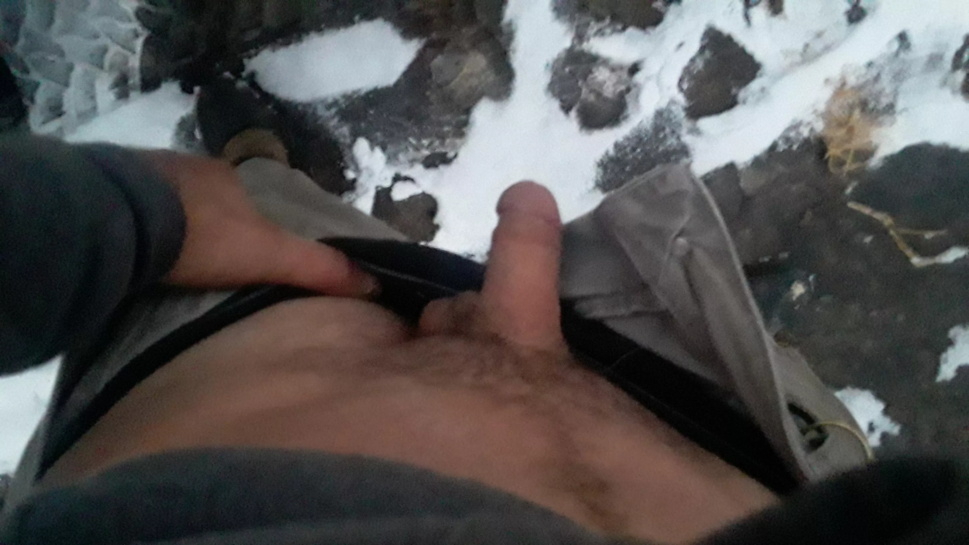 not ready for the cold need someone to warm be up