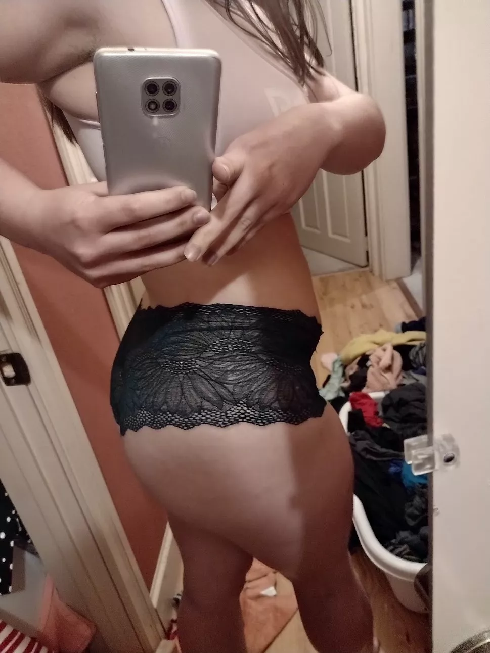 Posted this before, but I took it down because people were telling me I was too chubby. Got a boost of self-confidence though, so here ya go.