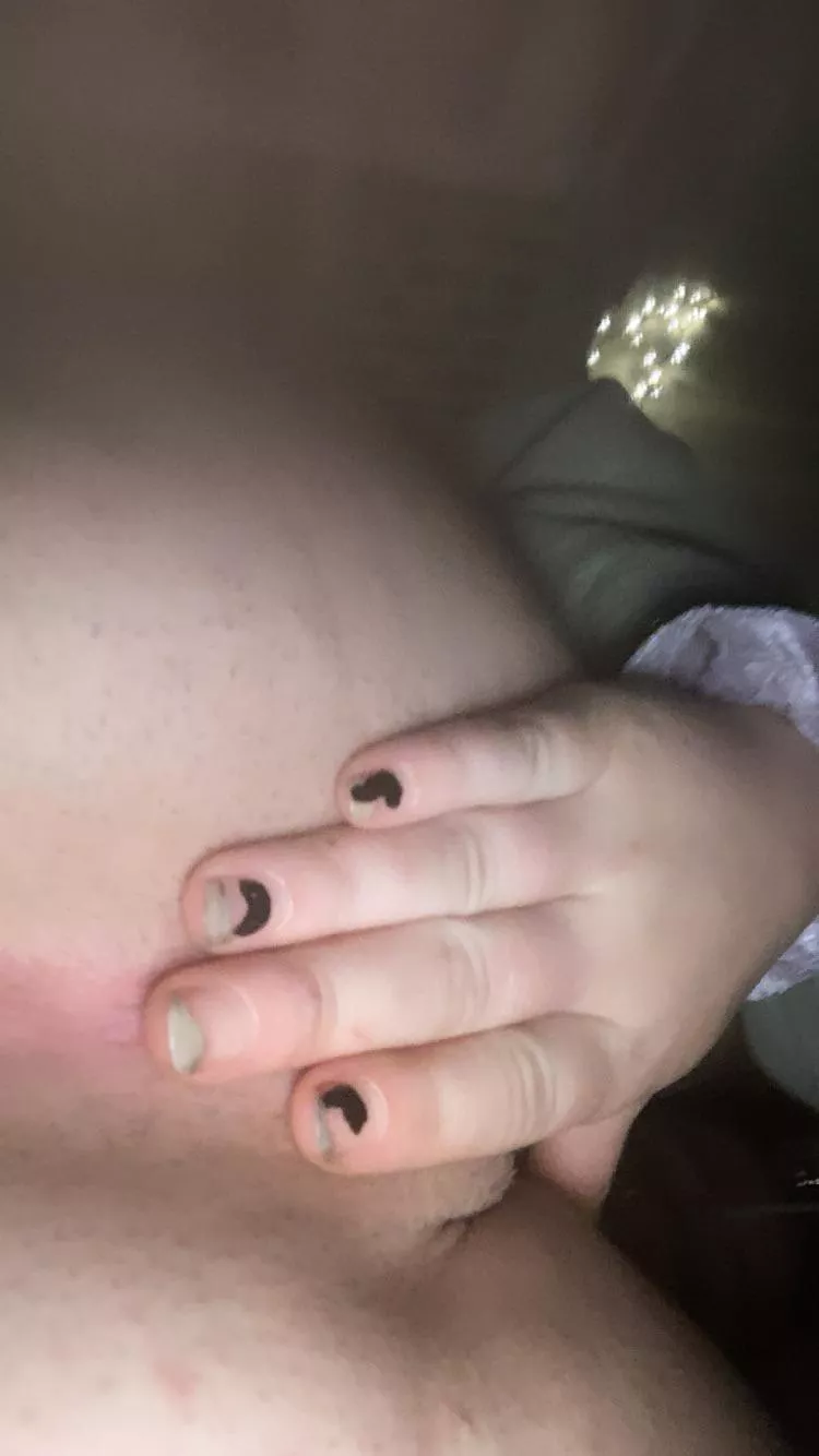 Starting the evening with a juice orgasm.. these thoughts are best kept hidden daddy (;