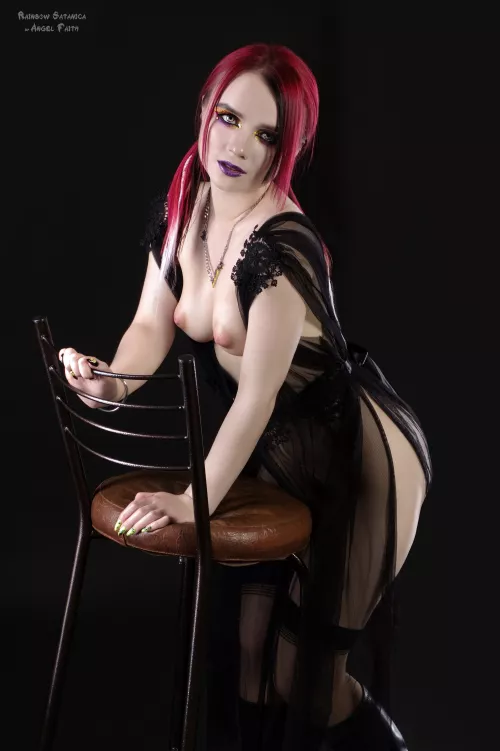 This is your sweetest erotic dream 🖤