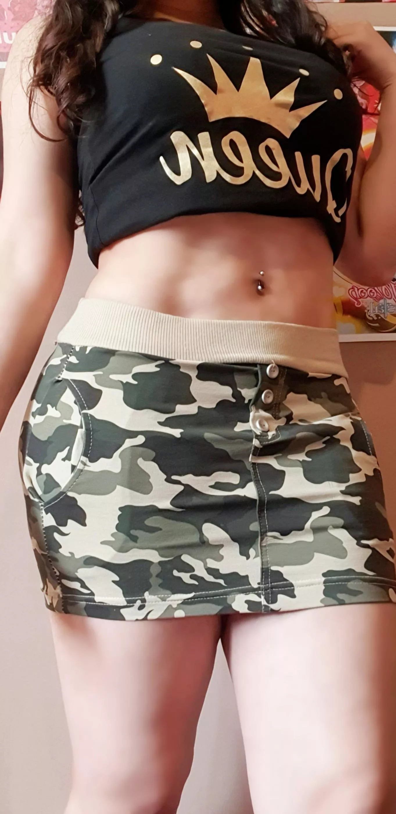 Tight camo mini skirt